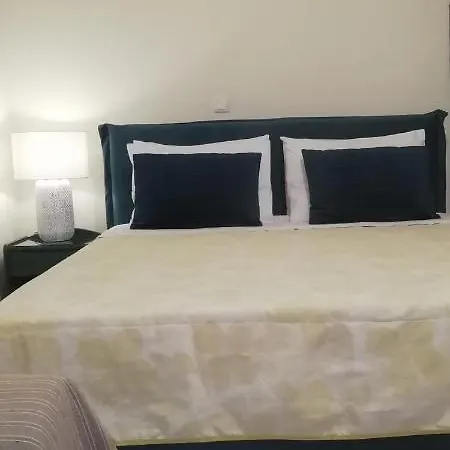 Fotinos Apartment *