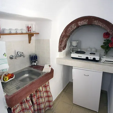 Fotinos Apartment Oia (Santorini)