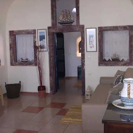 Apartment Fotinos *