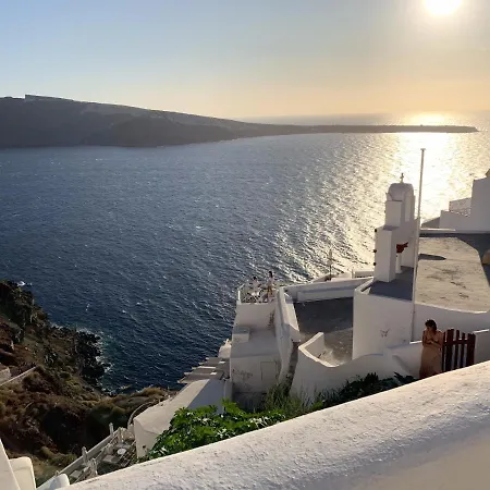 Fotinos Oia (Santorini)